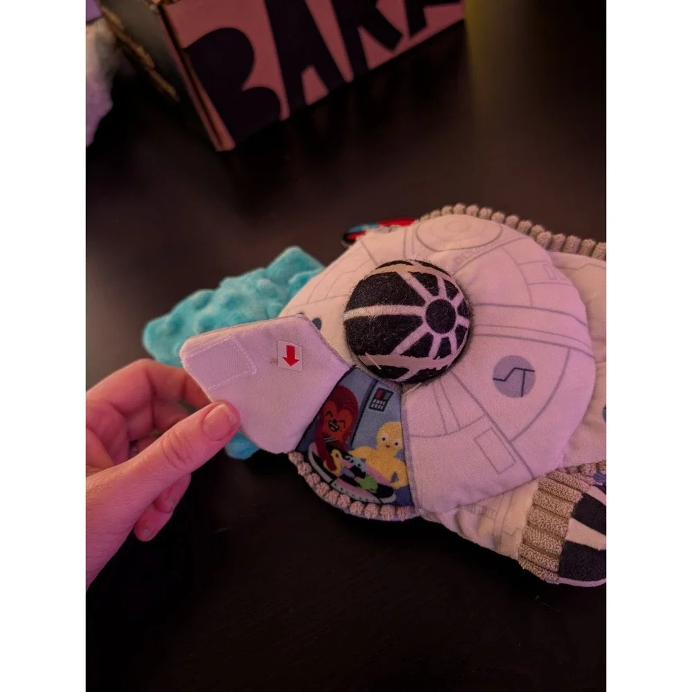 Bark Box Star Wars Dog Toy UltiMutt Millennium Falcon XS-S Squeaky Plush Toy